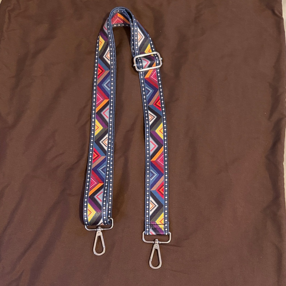 Purse guitar Strap never worn